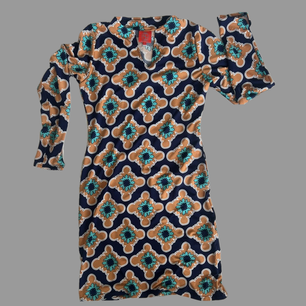 Tracy Negosian Spring Sheath Dress with Sleek Sleeves